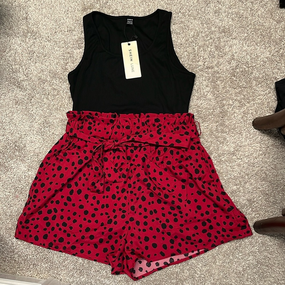 Brand New w/Tags - SHEIN Size Large Outfit